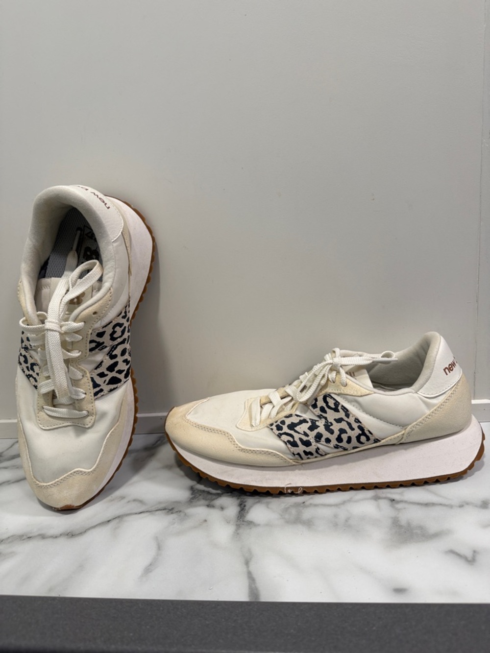 New Balance 237 Sea Salt Leopard Womens Size 10 Low Top Shoes Sneakers - Picture 2 of 10